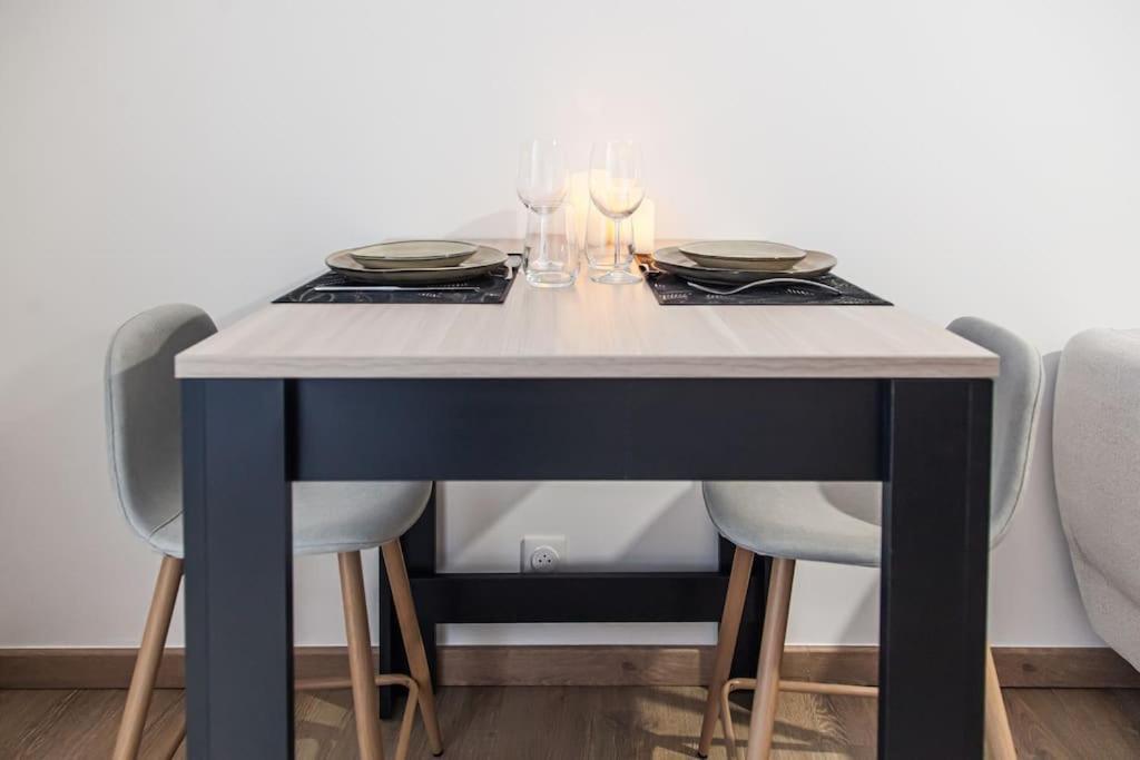 L'Escapade-Hypercentre-Parking Prive-Refait A Neuf Apartment Chateauroux Ngoại thất bức ảnh